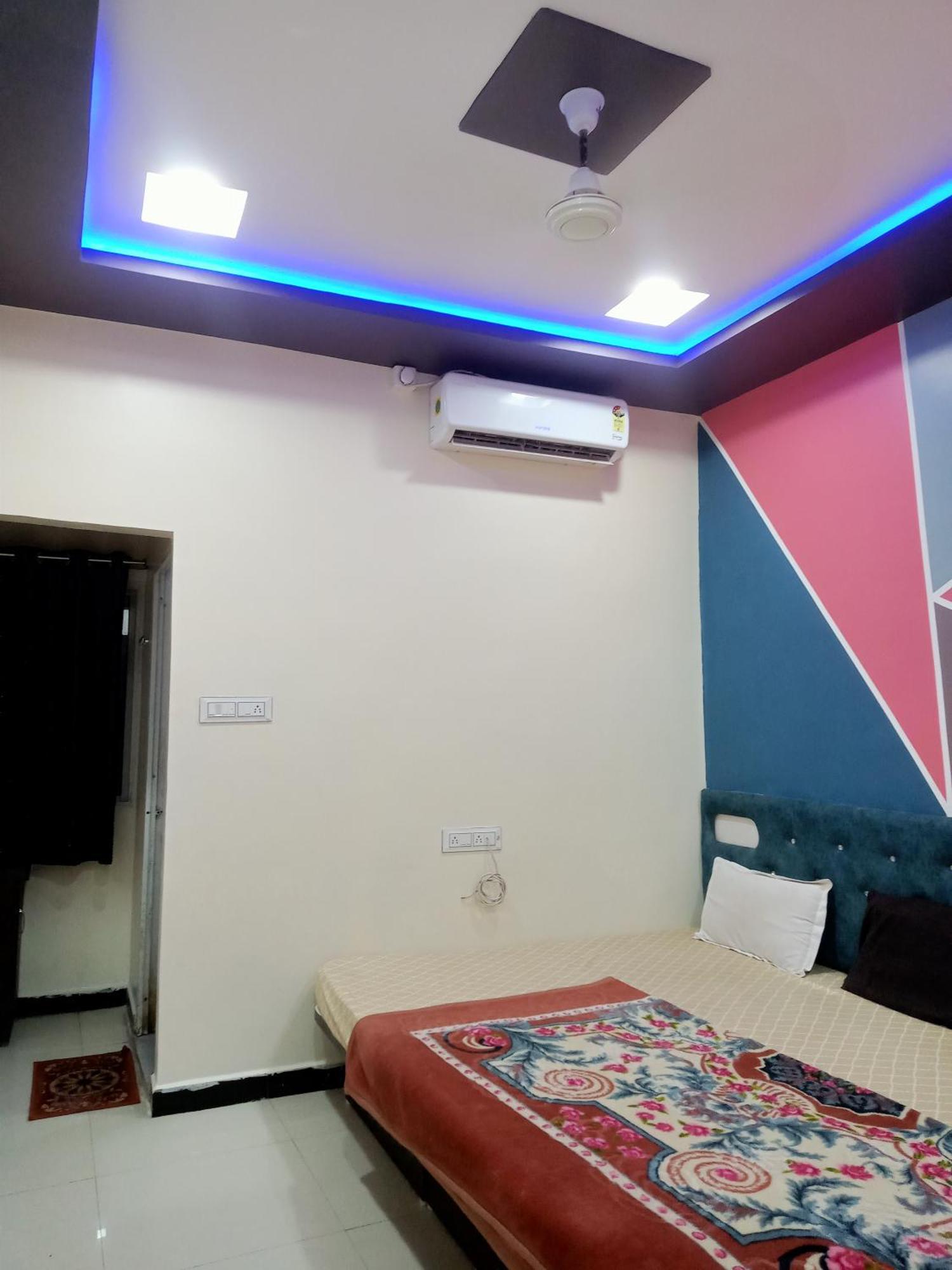 Hardik Palace Ujjain Eksteriør bilde